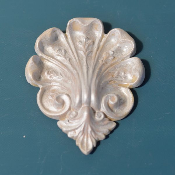 Rosette - R78 Large Roman Shell